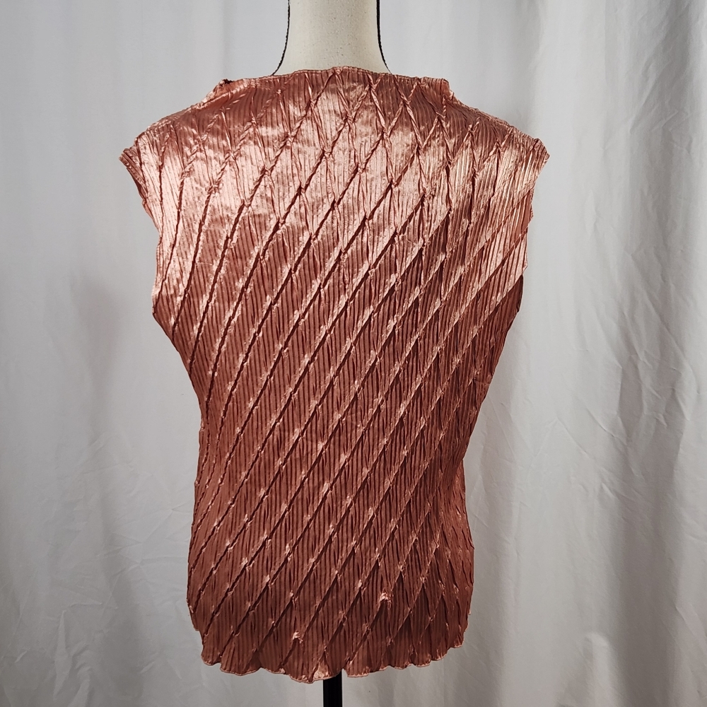 Nicola Elegant Pleated Top in Shimmering Copper/Peach Size XL - Picture 2 of 6